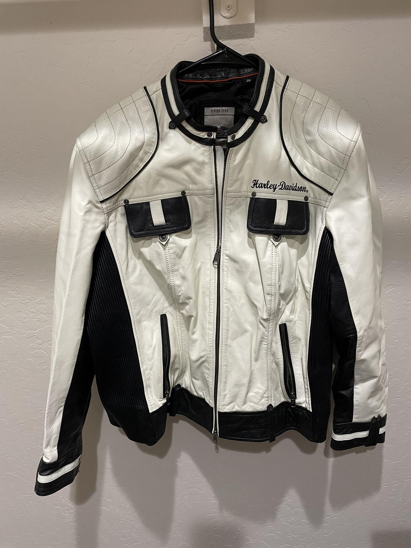 Ladies - Harley Davidson White Leather Jacket - 2W