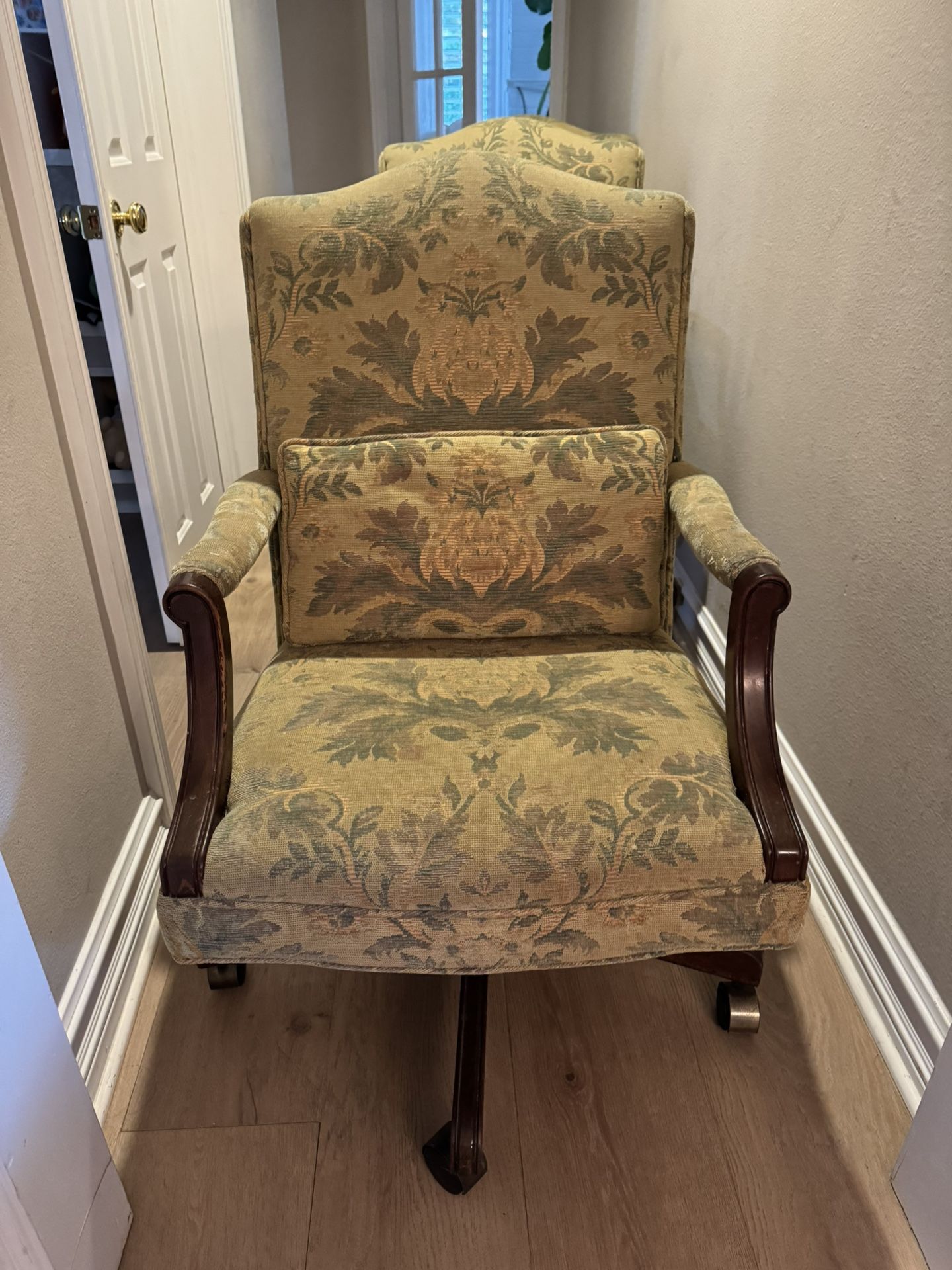 4 Wood Frame Roller Chairs