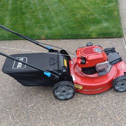 2024 Toro Recycler Self-propelled Lawn Mower Like New