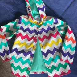 Kids raincoat sizem( 6-7)