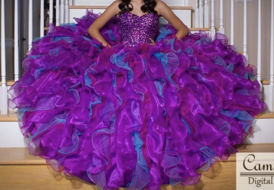 Disney purplish-Cherish-turquoise quinceañera (size 6)