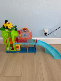 Fisher-Price Little People Car Wash Playset