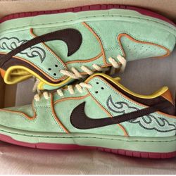 Nike SB Dunk Low Rodeo Tourmaline 