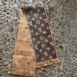 Louis vuitton Scarf