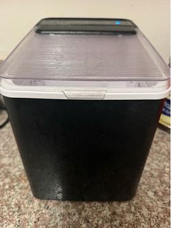 Ice maker
