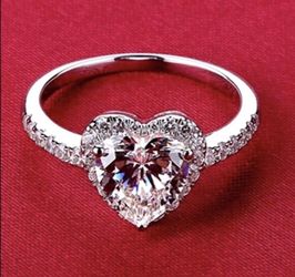 New 18 k white gold engagement ring wedding ring set