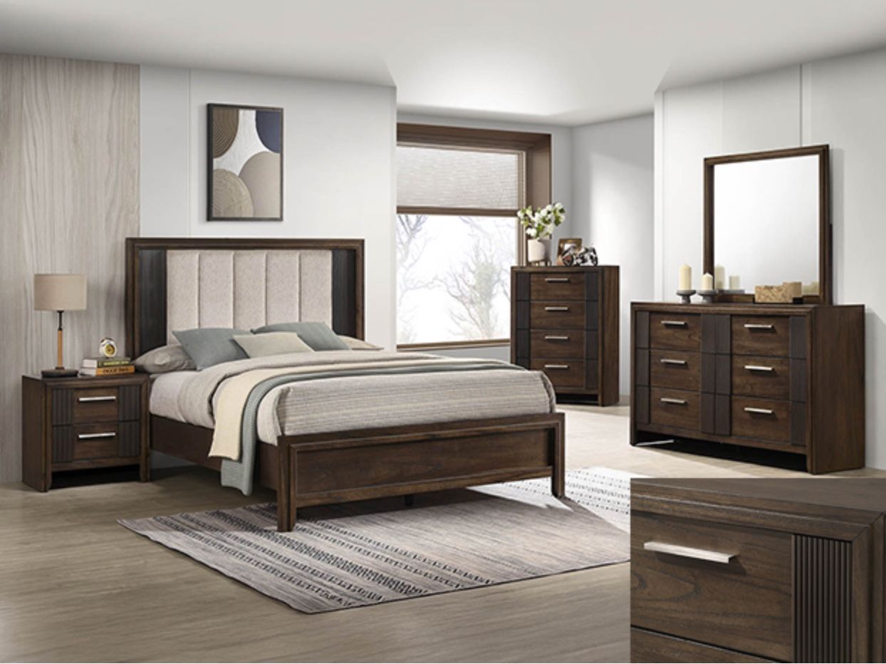Queen Bedroom Set 4 Pc Includes Dresser, Mirror, Nightstand, & Queen Bedframe