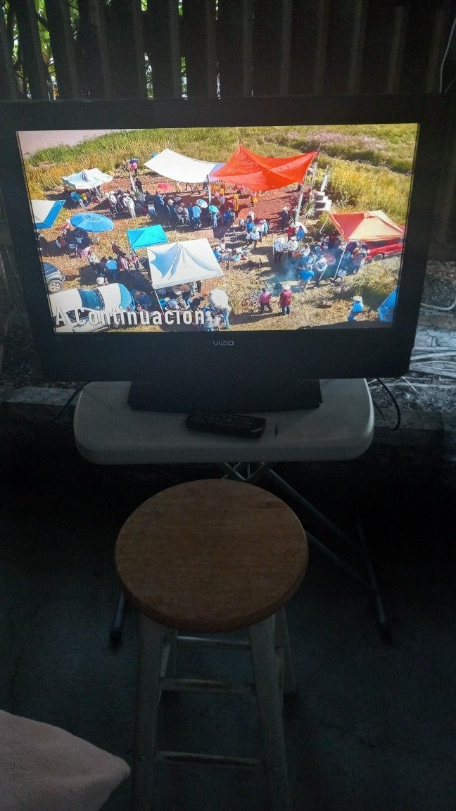 Vizio Tv 38 " No Smart