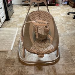 Ingenuity SimpleComfort Multi-Direction Compact Baby Swing with Vibrations