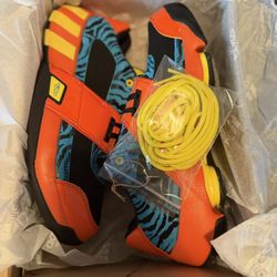 “Adidas agent Gil Restmood “Agent Magazine”