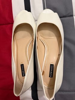 Alex Marie girls heels 8M size.