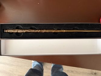 Hermione Granger Interactive Wand — Universal Studios
