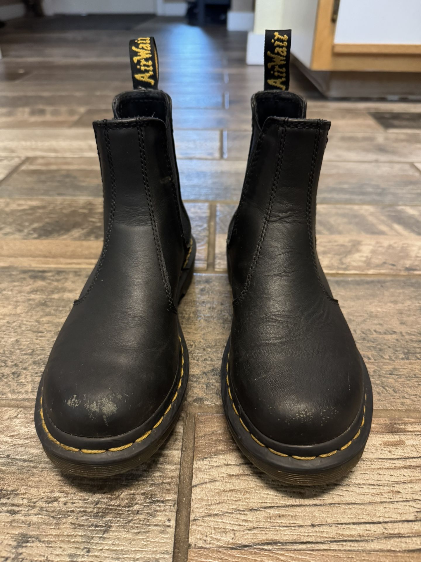 Dr.Martens Quad Platform Black Pull On Boots Women’s Size 5 