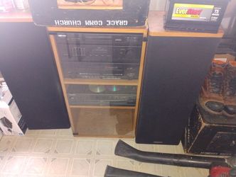 Magnavox Speaker Set And Glass Door Stand