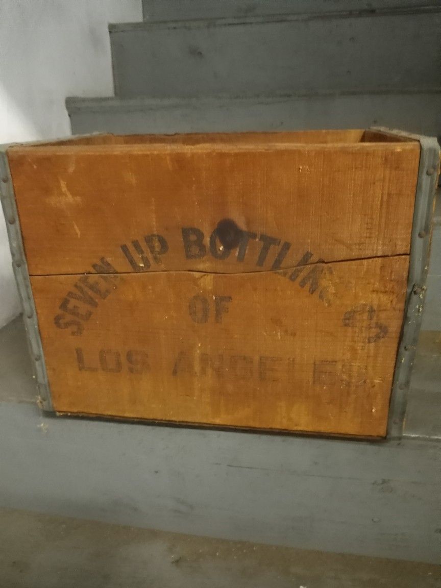 Seven Up Bottling Co. Of Los Angeles 7up Wooden Box Wood Antique Vintage Classic