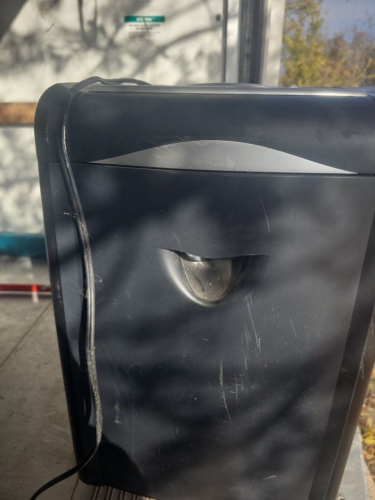 Heavy Duty Paper Shredder