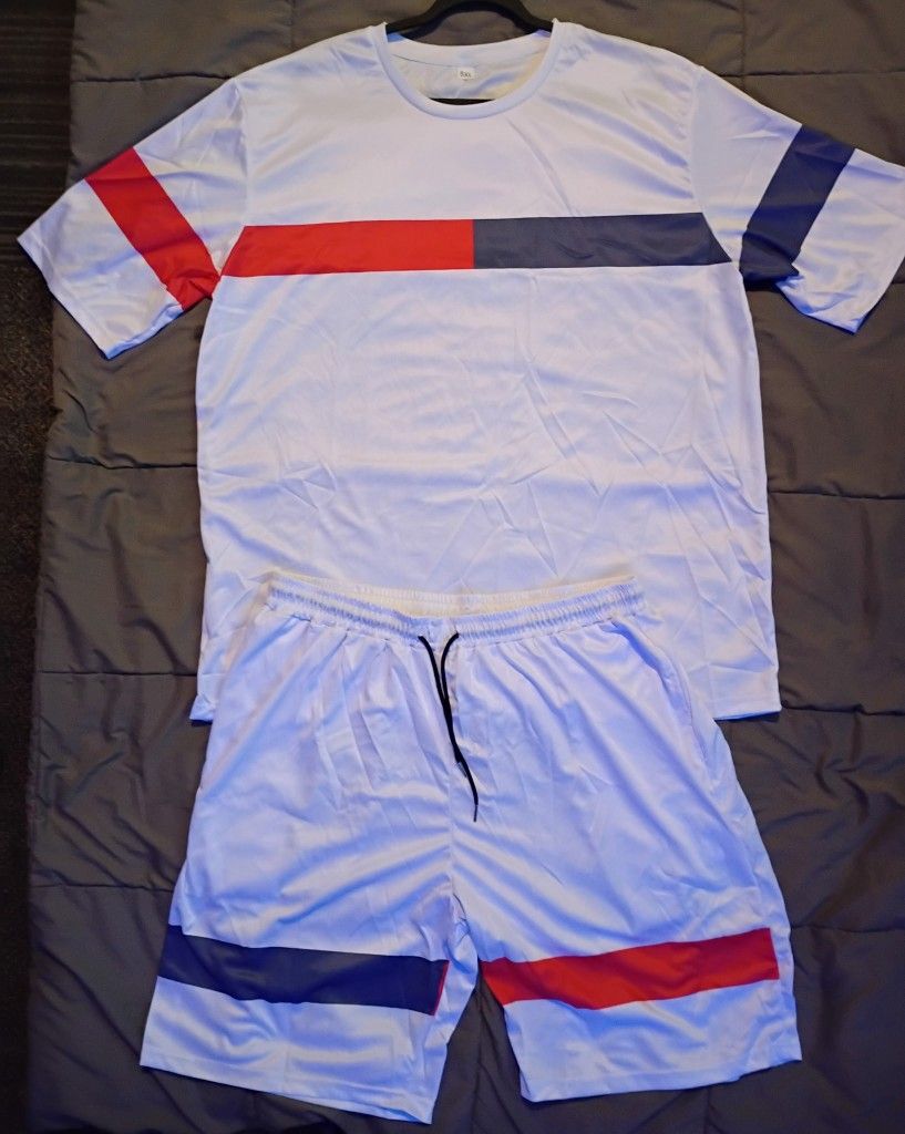 Men's Extra Large Shorts T-Shirt Outfit New 