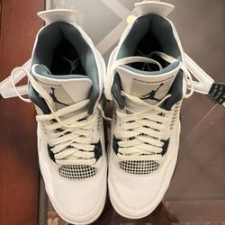 Jordan 4 Oxidize Green