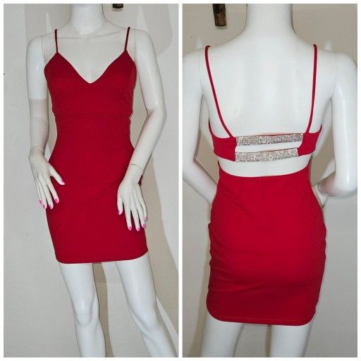NWOT Red Windsor Mini Dress