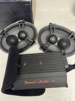 Harley Davidson touring Stage 2 boom audio saddle bag speakers and amp 