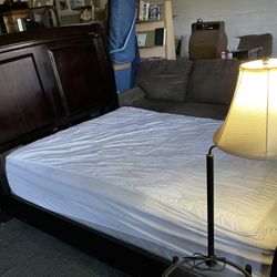 Queen Bed With Pillow Top Mattress And Dresser 