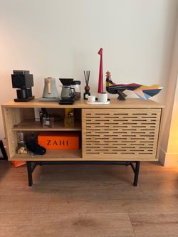Valita Sideboard