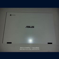 ASUS Chromebook 
