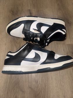Panda dunks size 11.5