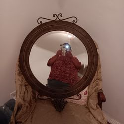 Antique Round Mirror (Brown ) 