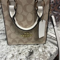 Coach purse