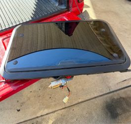 Universal spoiler sunroof