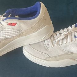 JORDAN FLIGHTS SIZE 12