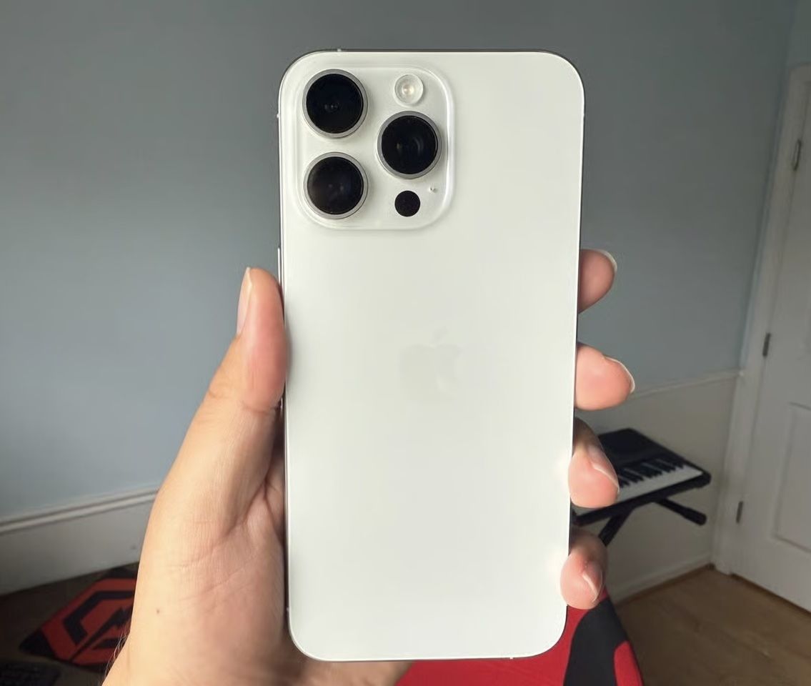 iPhone 15 Pro Max unlocked 256gb