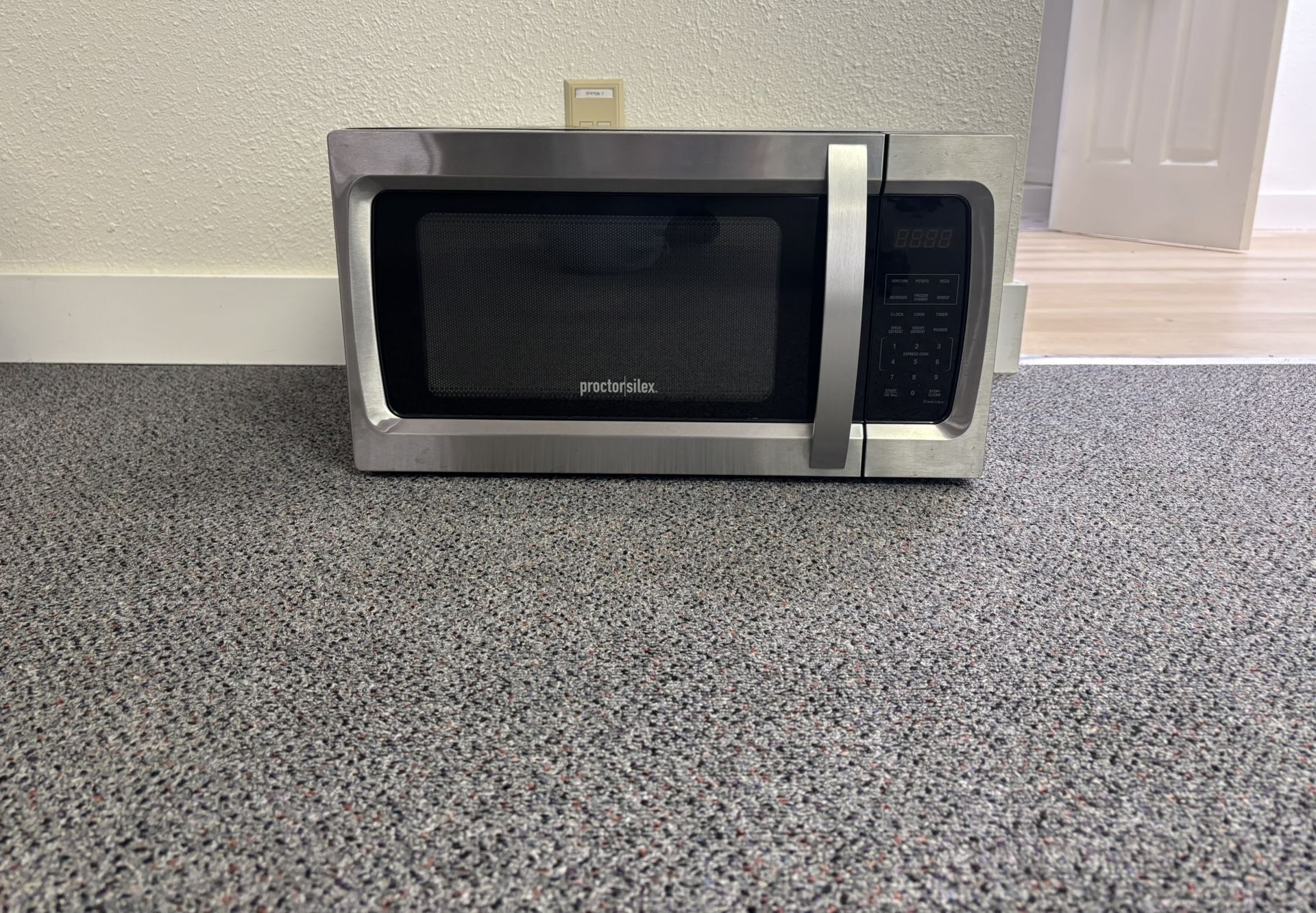 Proctor Silex Microwave