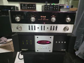 McIntosh MA5100 intergrate amplifier and Monster Power HTPS 7000 Audic Power Conditioner. Perfect working will test before you buy. 
Note: 
McIntosh M