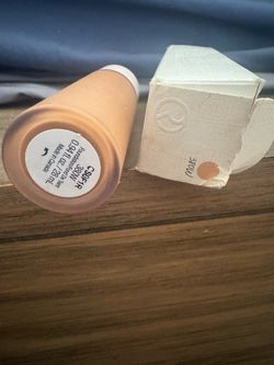 Rare Beauty Liquid Touch Weightless Foundation in shade 380W