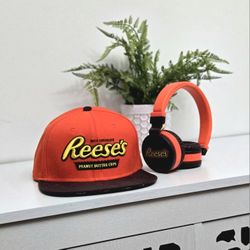 Reese's Hat+Headphone Set
