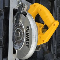 Dewalt Circular Saw 