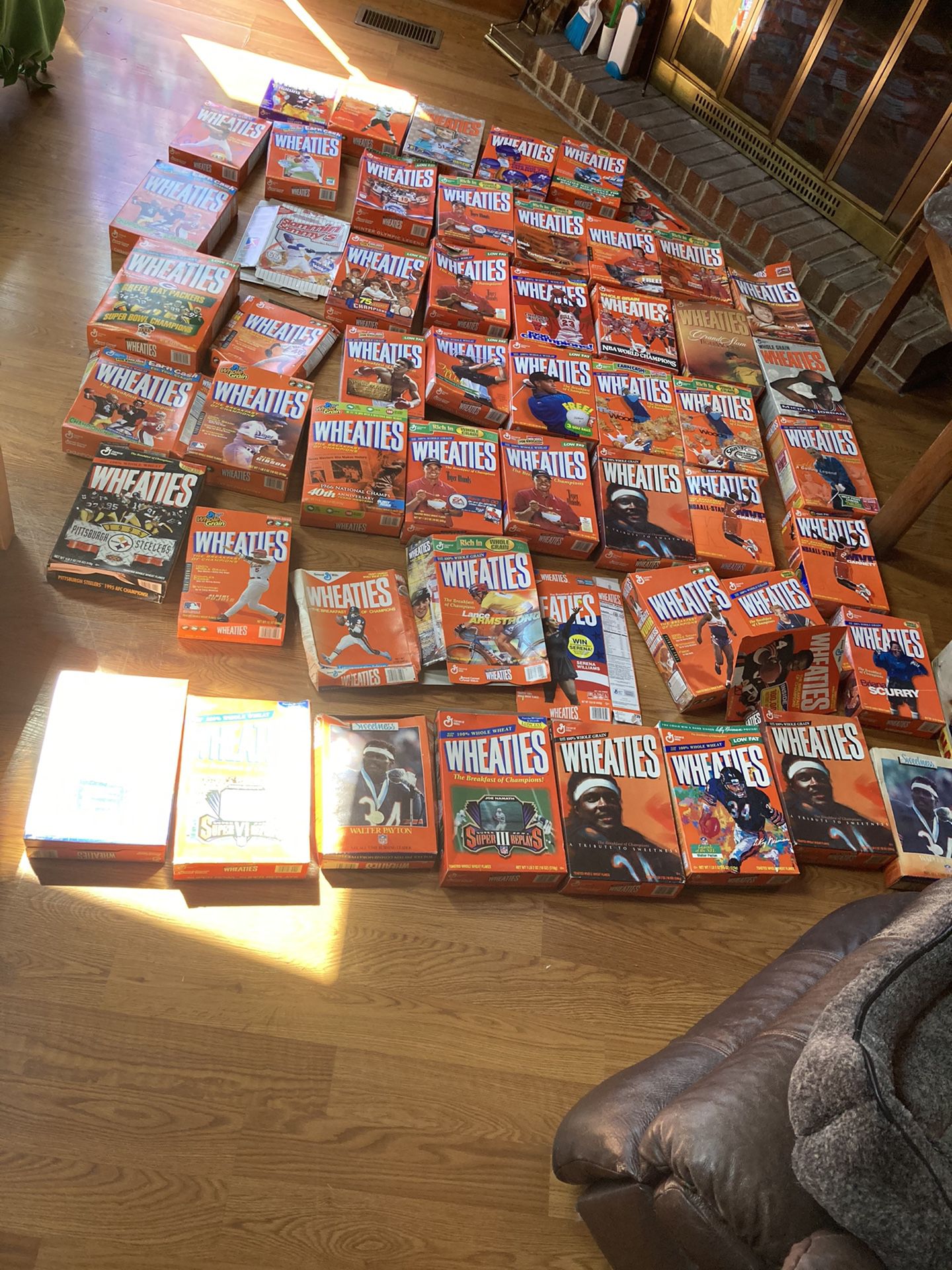 Lot of wheaties cereal boxes over 50 Payton Jordan Packers Woods and more