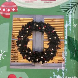 Lighted Christmas Wreath