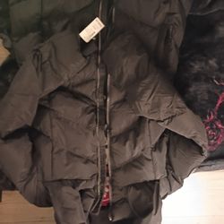 Women's Medium 'Canada' Jacket
