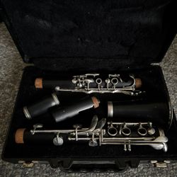 Bb Clarinet (With Case, Rovner Ligature) 