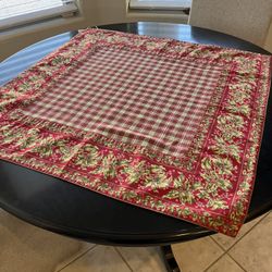 April Cornell Tablecloth
