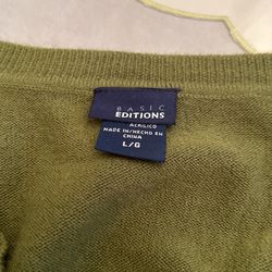 Women’s Basic Edition Long Sleeve Sweater