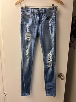 Hollister mid-rise jeans 