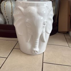 Pedestal Ceramics