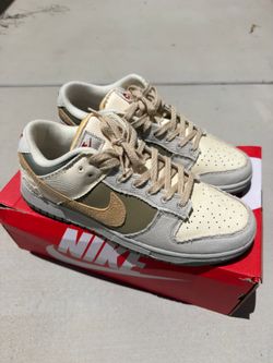 Nike Dunk Low Light Bone Dark Stucco Worn Once Size 12W / 10.5M