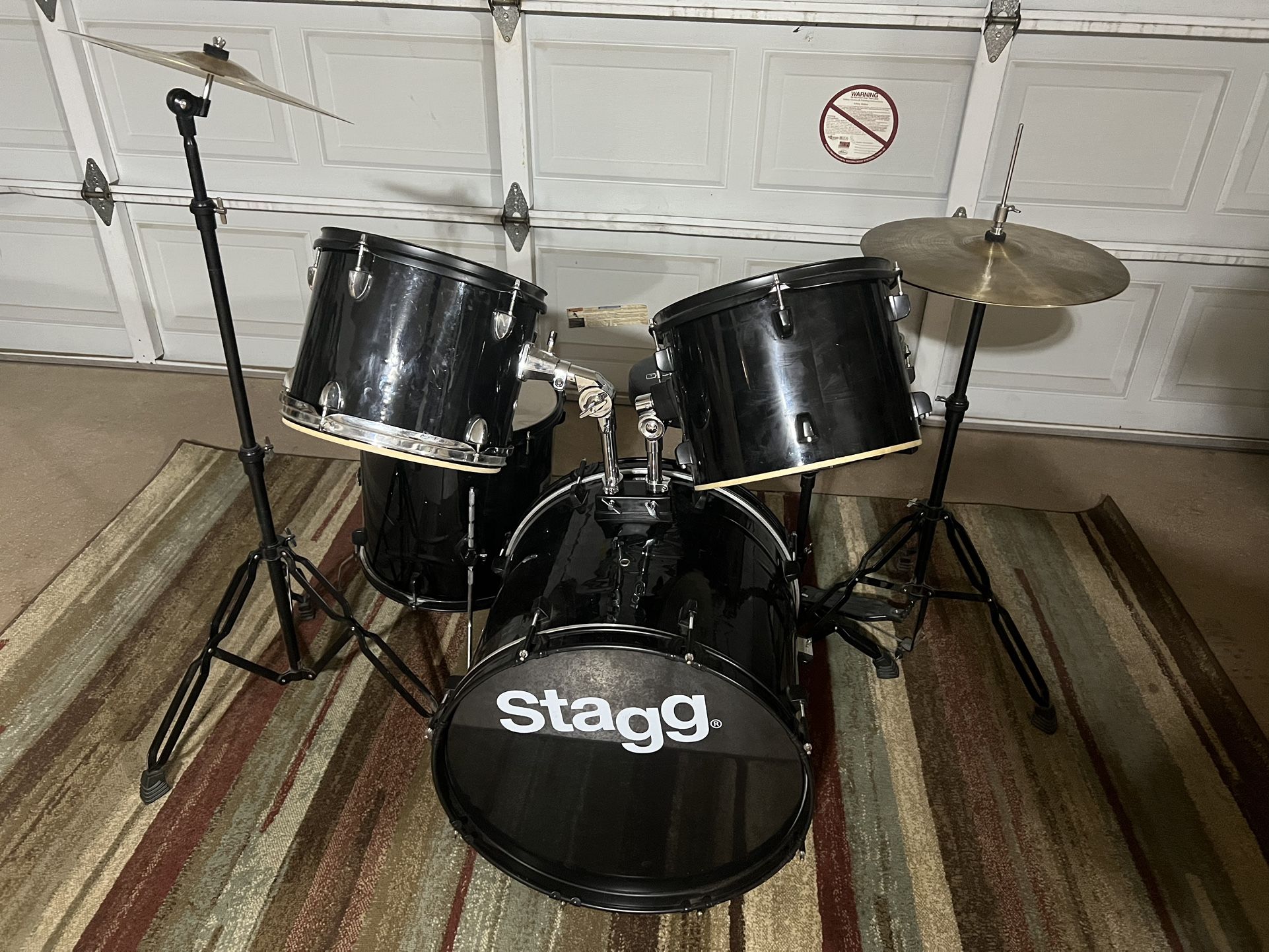 Stagg Drum Set