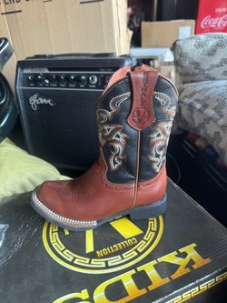 Botas