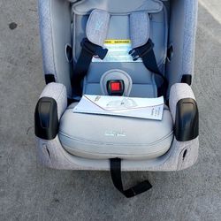 Britax One4Life Slim Convertible Car Seat